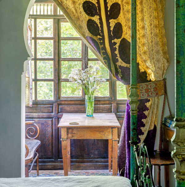 Mark Luscombe-Whyte, Umberto Pasti, Moroccan, nobody, interior, indoors, traditional, bedroom, detail, bed, four-poster bed, wrought-iron, table, wood, soft furnishing, curtain, patterned, window, window pane, texture, vintage, ethnic, eclectic, rustic, Islamic, architecture, arch, Moorish,